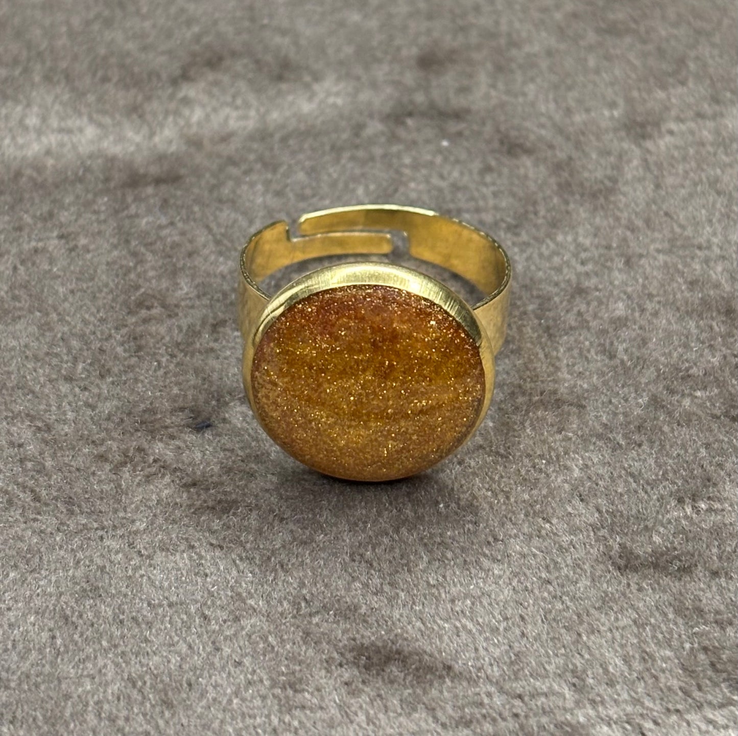 Bague dorée