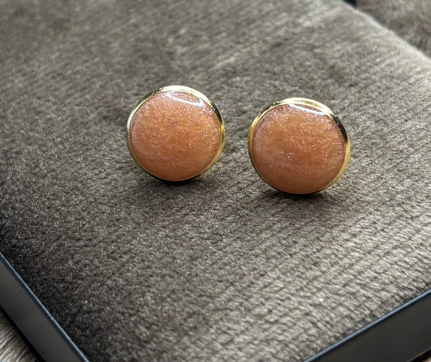 Boucles d’oreilles rose pailletée
