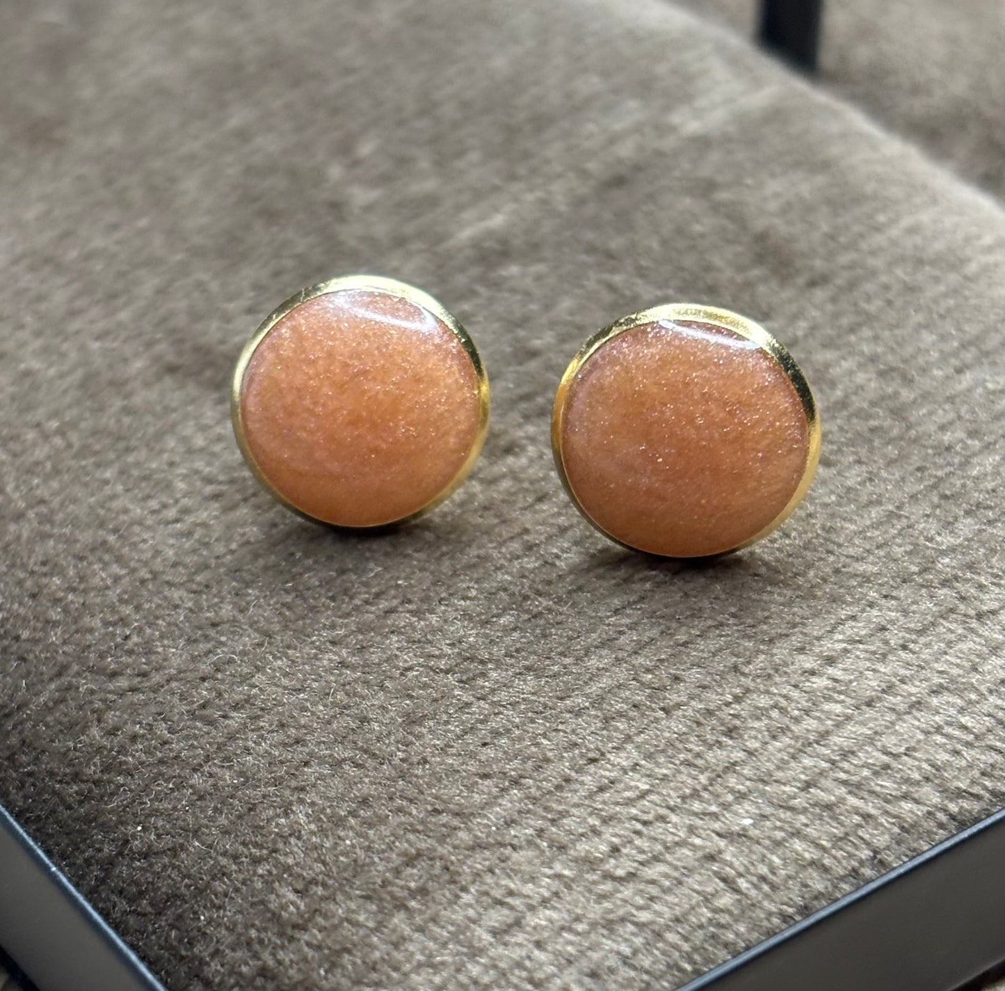 Boucles d’oreilles rose pailletée