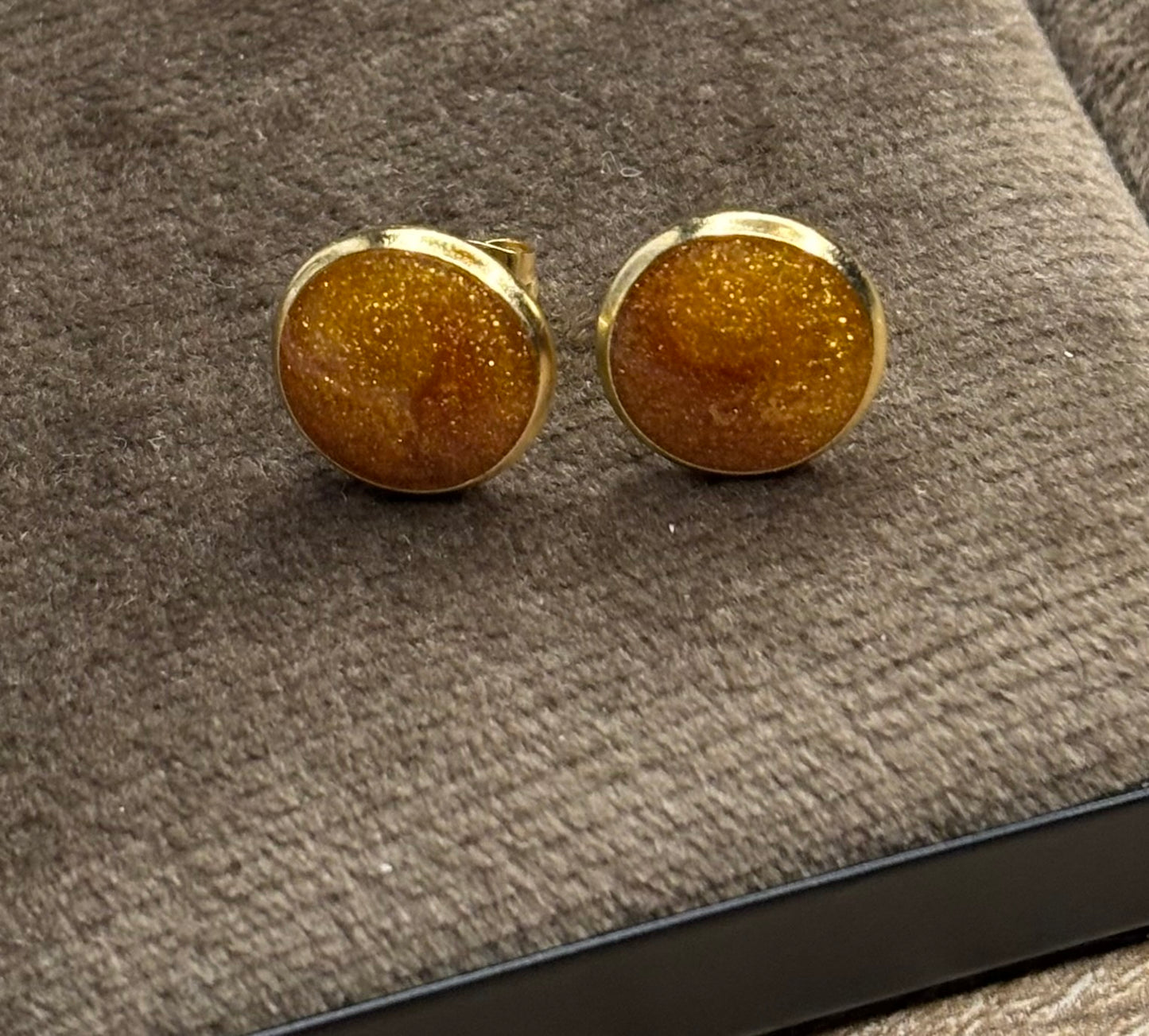 Boucles d’oreilles dorées