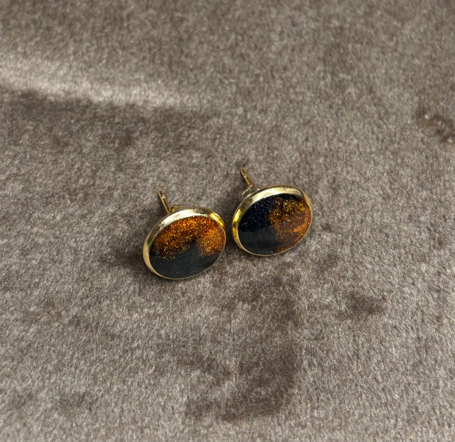 Boucles d’oreilles bronze et noire