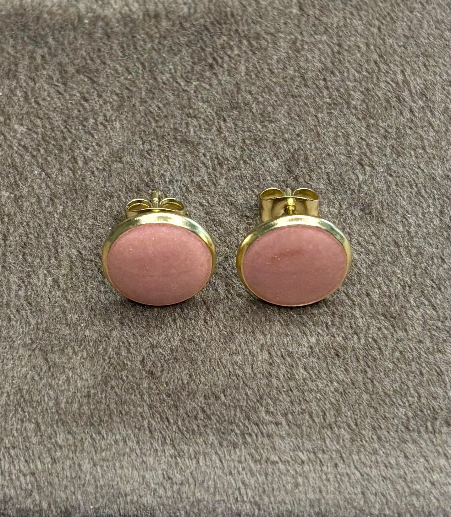 Boucles d’oreilles roses