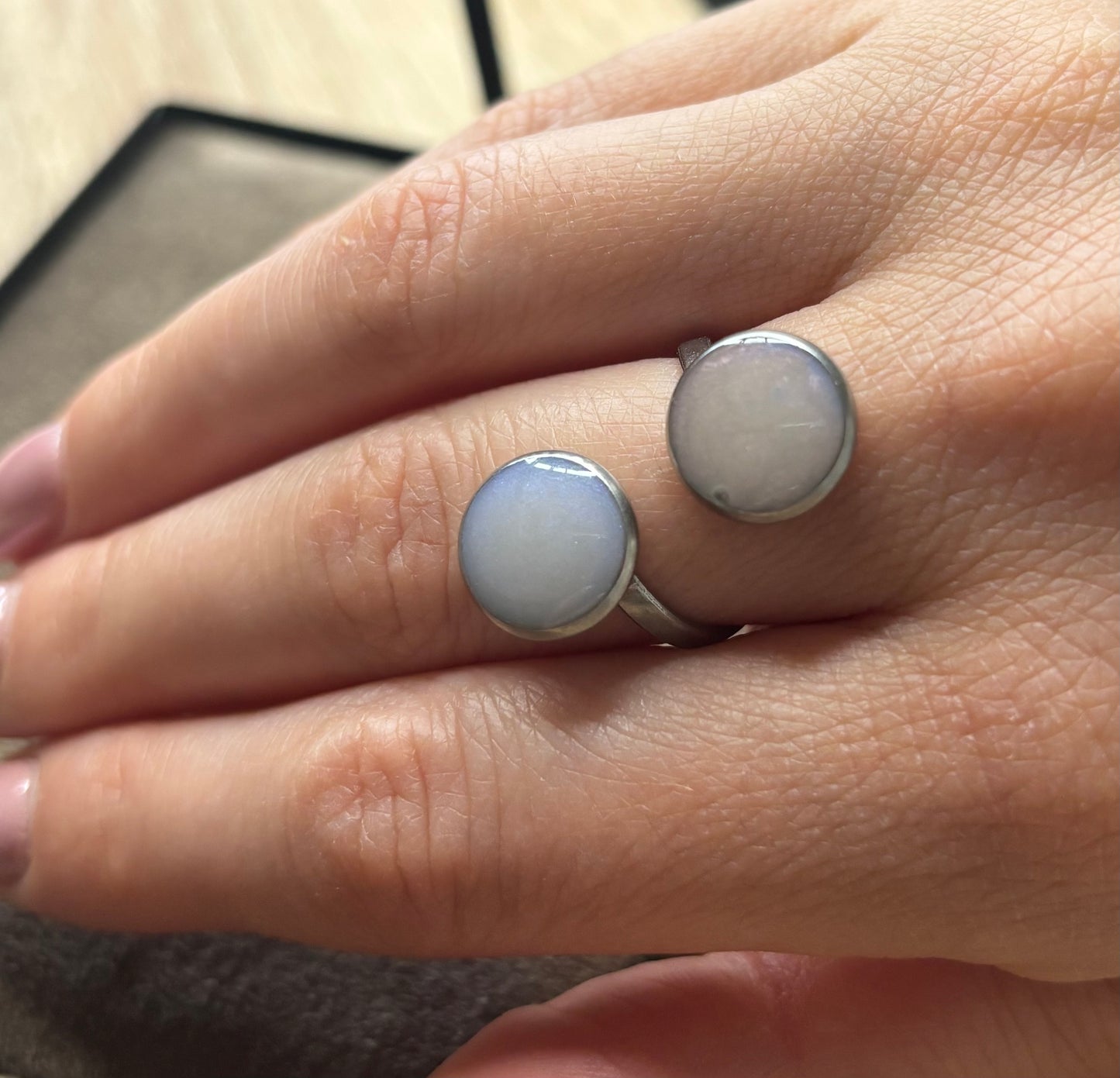 Bague argentée perle