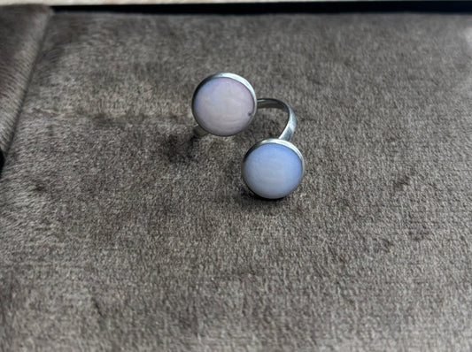 Bague argentée perle